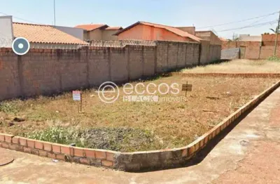 Terreno comercial à venda na Rua Eva das Graças Oliveira Silva, 1179, Antônia Cândida I, Uberaba