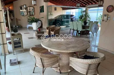 Casa em condomínio à venda, 5 quartos, 3 suítes, 6 vagas, residencial mário de almeida franco - uberaba/mg