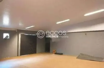 Casa comercial à venda na Rua Goiás, 367, Centro, Uberlândia