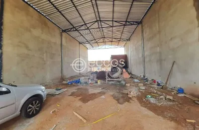 Barracão à venda, 1 quarto, tubalina - uberlândia/mg