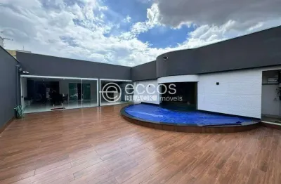 Casa à venda, 3 quartos, 3 suítes, 5 vagas, brasil - uberlândia/mg