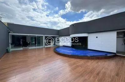 Casa à venda, 3 quartos, 3 suítes, 5 vagas, brasil - uberlândia/mg