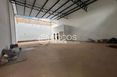 Barracão à venda, 1 quarto, 3 vagas, alto umuarama - uberlândia/mg