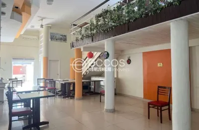 Casa comercial à venda na Rua Machado de Assis, 771, Centro, Uberlândia