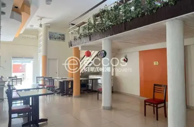 Casa comercial à venda na Rua Machado de Assis, 771, Centro, Uberlândia