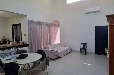 Casa à venda, 3 quartos, 3 suítes, 3 vagas, vigilato pereira - uberlândia/mg