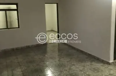 Casa comercial à venda na Avenida Monsenhor Eduardo, 1110, Bom Jesus, Uberlândia