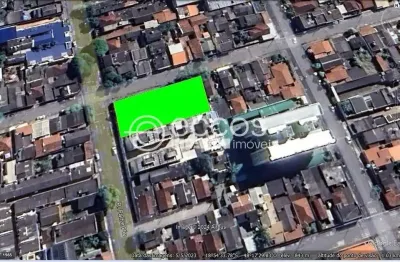 Terreno comercial à venda na Rua Padre Pio, 1376, Martins, Uberlândia