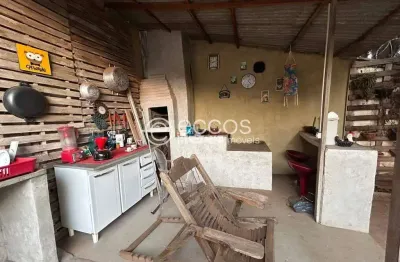 Casa à venda, 2 quartos, 2 vagas, brasil - uberlândia/mg