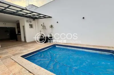 Casa em condomínio para aluguel, 3 quartos, 3 suítes, 2 vagas, jardim botânico - uberlândia/mg