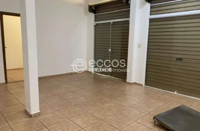 Ponto comercial para alugar na Rua João Balbino, 1572, Santa Mônica, Uberlândia