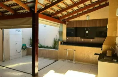 Casa em condomínio à venda, 2 quartos, 1 suíte, 2 vagas, aclimação - uberlândia/mg