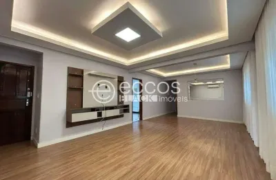 Apartamento à venda, 3 quartos, 1 suíte, 2 vagas, Tabajaras - Uberlândia/MG