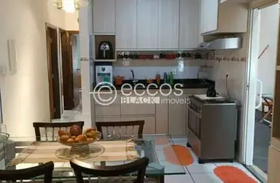 Casa à venda, 3 quartos, 1 suíte, 3 vagas, planalto - uberlândia/mg