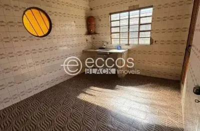 Casa à venda, 3 quartos, 1 suíte, 3 vagas, daniel fonseca - uberlândia/mg