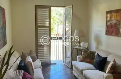 Apartamento para aluguel, 3 quartos, 1 suíte, 1 vaga, mercês - uberaba/mg