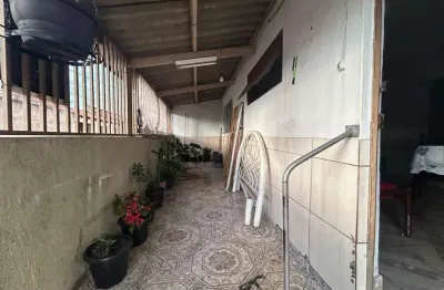 Casa à venda, 2 quartos, 1 suíte, 2 vagas, luizote de freitas - uberlândia/mg