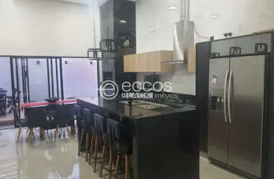 Casa à venda, 3 quartos, 1 suíte, 2 vagas, jardim holanda - uberlândia/mg