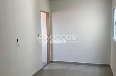 Casa à venda, 3 quartos, 2 suítes, 3 vagas, jardim holanda - uberlândia/mg