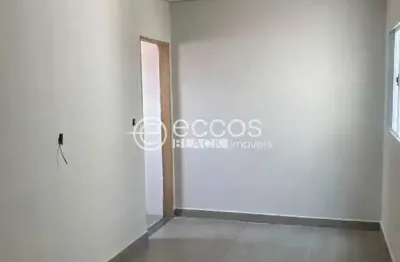 Casa à venda, 3 quartos, 2 suítes, 3 vagas, jardim holanda - uberlândia/mg