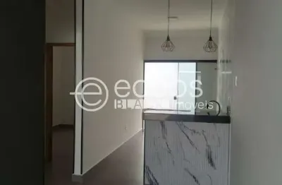 Casa à venda, 2 quartos, 1 suíte, 2 vagas, panorama - uberlândia/mg