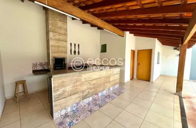 Casa para aluguel, 5 quartos, 4 vagas, granada - uberlândia/mg