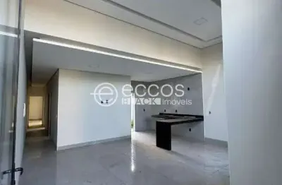 Casa à venda, 3 quartos, 1 suíte, 2 vagas, jardim brasília - uberlândia/mg