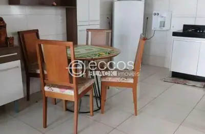 Casa à venda, 3 quartos, 1 suíte, 3 vagas, goiás - araguari/mg