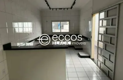 Casa à venda, 3 quartos, 2 suítes, 2 vagas, nossa senhora das graças - uberlândia/mg