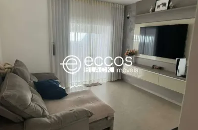 Casa à venda, 2 quartos, 3 vagas, jardim holanda - uberlândia/mg
