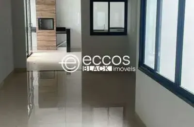 Casa à venda, 3 quartos, 1 suíte, 2 vagas, bosque - araguari/mg