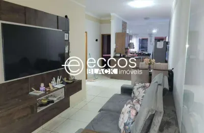Casa à venda, 2 quartos, 2 vagas, jardim europa - uberlândia/mg