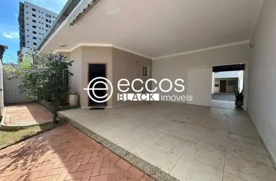 Casa para aluguel, 3 quartos, 2 suítes, 6 vagas, santa mônica - uberlândia/mg