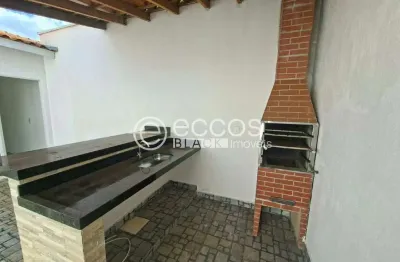 Casa em condomínio para aluguel, 3 quartos, 3 vagas, recreio dos bandeirantes - uberaba/mg