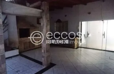 Casa à venda, 3 quartos, 2 vagas, conjunto manoel mendes - uberaba/mg