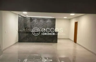 Casa à venda, 3 quartos, 2 suítes, 2 vagas, cidade jardim - uberlândia/mg