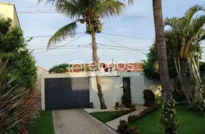 Casa à venda, 4 quartos, 4 suítes, 6 vagas, maria eugênia - araguari/mg