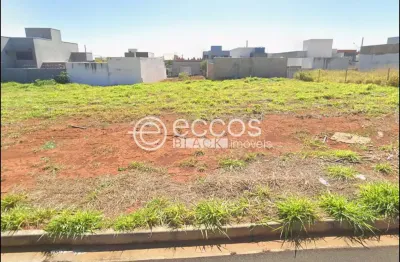 Terreno à venda na Rua Horizonte, Aclimação, Uberlândia