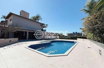 Casa à venda, 5 quartos, 3 suítes, 6 vagas, cidade jardim - uberlândia/mg