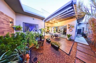 Casa à venda, 3 quartos, 1 suíte, 3 vagas, granada - uberlândia/mg