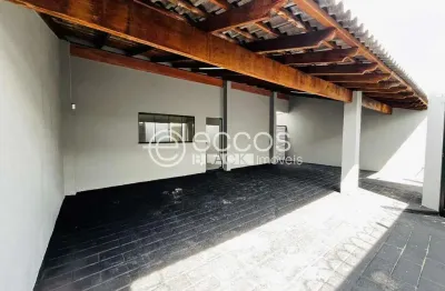 Casa para aluguel, 4 quartos, 1 suíte, 2 vagas, chácaras tubalina e quartel - uberlândia/mg