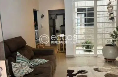 Casa à venda, 3 quartos, 1 suíte, 3 vagas, planalto - uberlândia/mg