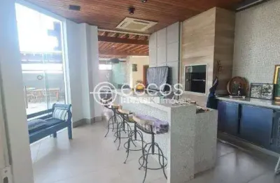 Casa em condomínio para aluguel, 5 quartos, 5 suítes, 2 vagas, granja marileusa - uberlândia/mg