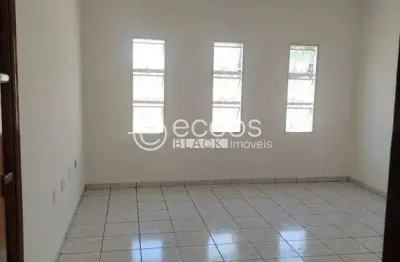 Casa à venda, 3 quartos, 1 suíte, 2 vagas, lourdes - uberaba/mg