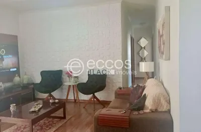 Apartamento à venda, 3 quartos, 1 suíte, 1 vaga, cidade jardim - uberaba/mg
