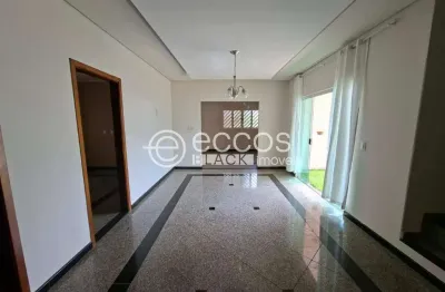Casa para aluguel, 6 quartos, 2 suítes, 4 vagas, alto umuarama - uberlândia/mg