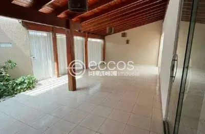 Casa para aluguel, 3 quartos, 1 suíte, 3 vagas, cidade nova - uberaba/mg