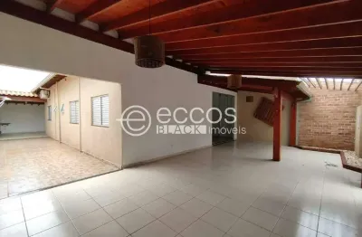 Casa para aluguel, 3 quartos, 1 suíte, 3 vagas, Cidade Nova - UBERABA/MG