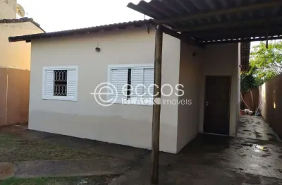Casa à venda, 3 quartos, 3 suítes, 2 vagas, jardim brasília - uberlândia/mg