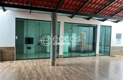 Imóvel Comercial à venda, 1 quarto, 2 vagas, Parque das Laranjeiras II - UBERABA/MG
